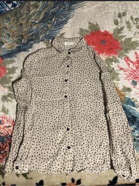 The Hanger Beige Blouse with Black Polka Dots